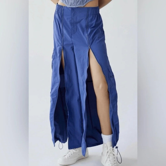 Urban Outfitters Nylon Balloon Pant Blue size 12 - Picture 3 of 13
